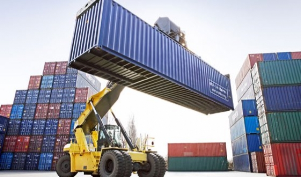 تجارة لبنان الخارجية 2012 : تصدير 4.4 مليار دولار، إستيراد 21.2 مليار عجز 16.8 مليار