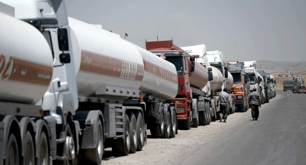 البنزين والمازوت بين التهريب إلى سوريا والتخزين في لبنان؟